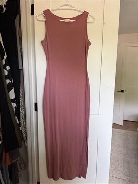 Sleeveless Rosewood Maternity Dress (Carry Maternity)
